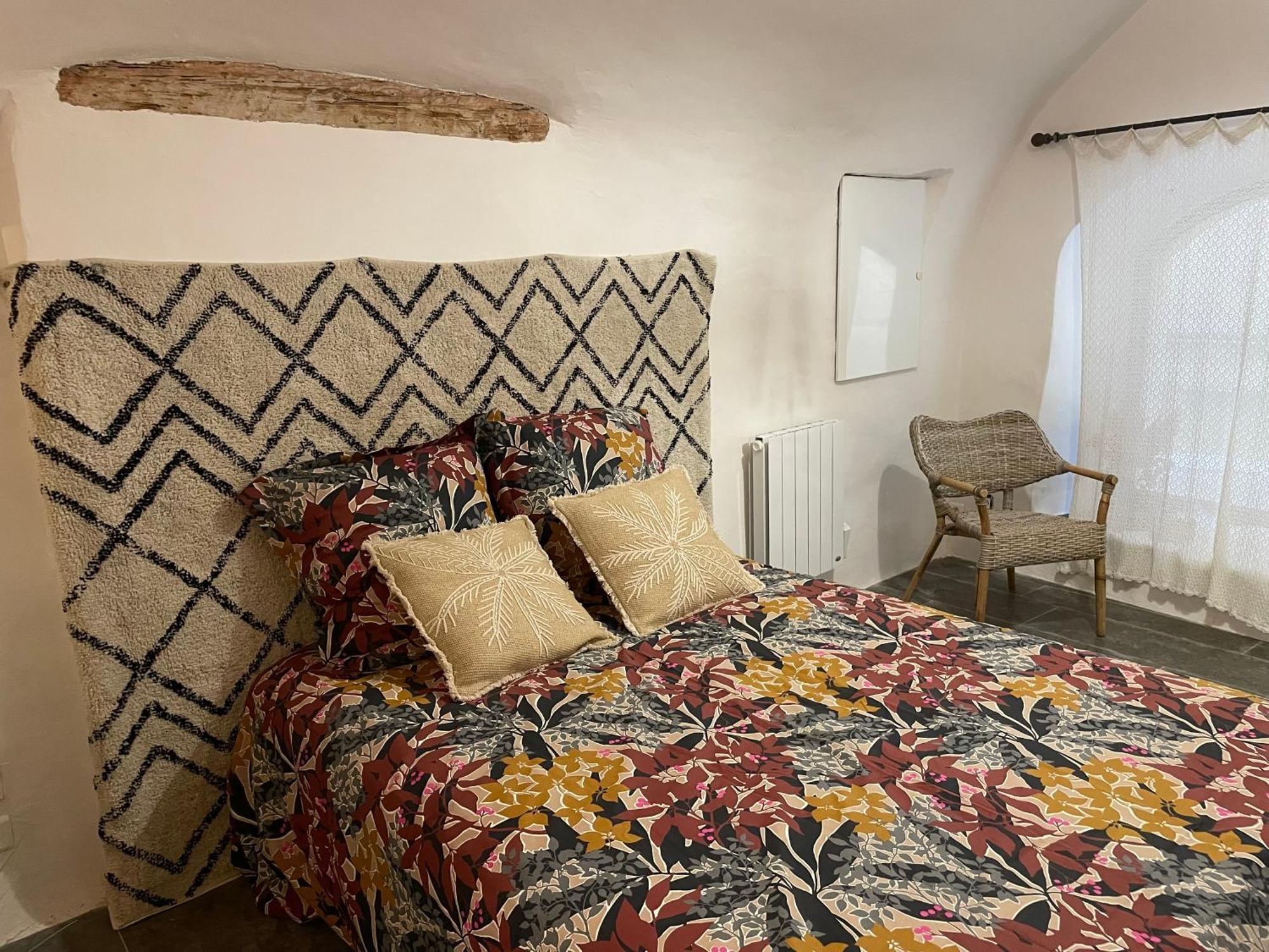 Charmante Maison De Village Collias Екстер'єр фото